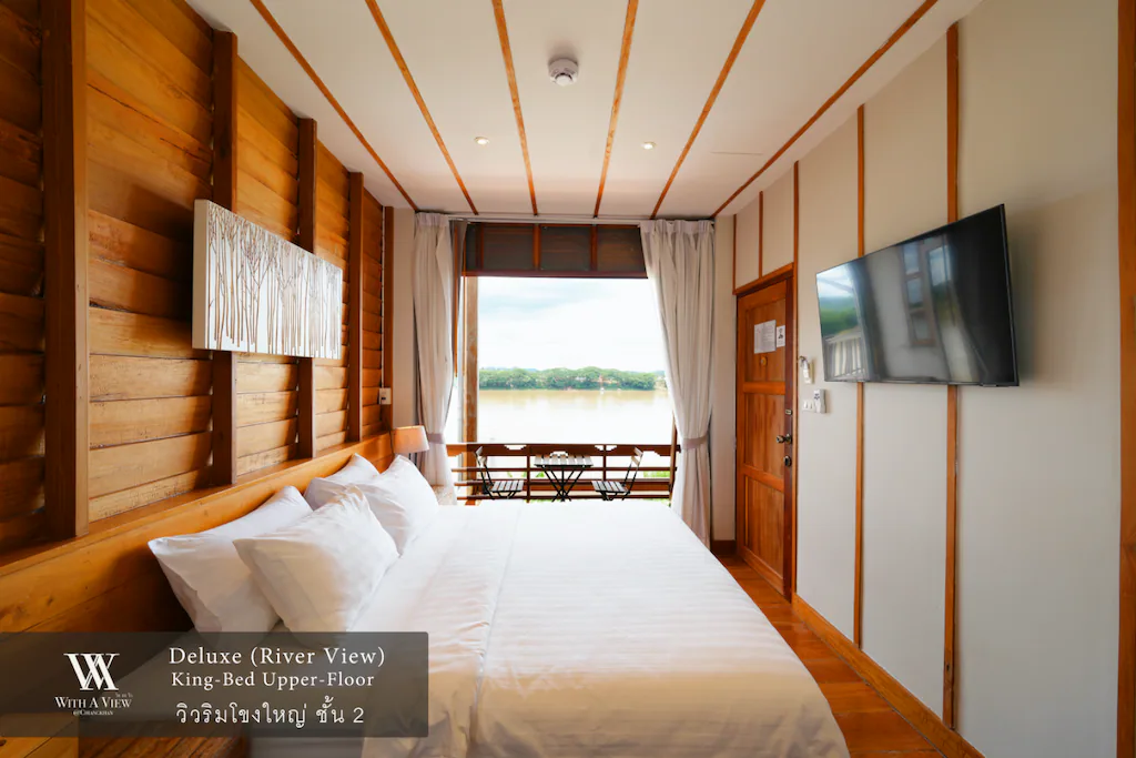 203 Deluxe ( River View ) King-Bed